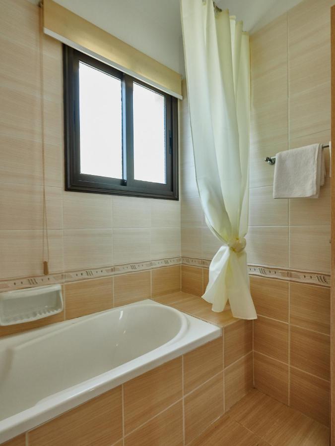 Kyklades Angie Resort Protaras Luaran gambar