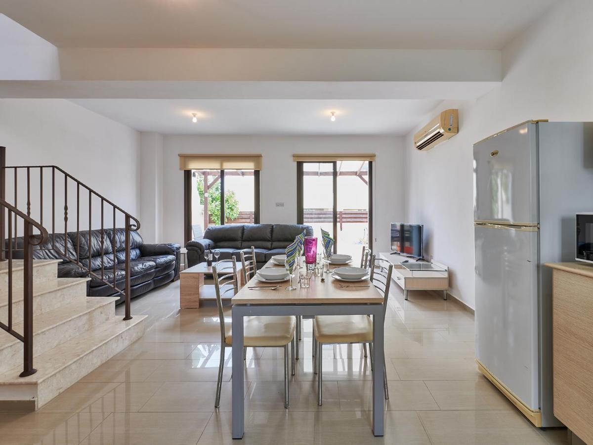 Kyklades Angie Resort Protaras Luaran gambar